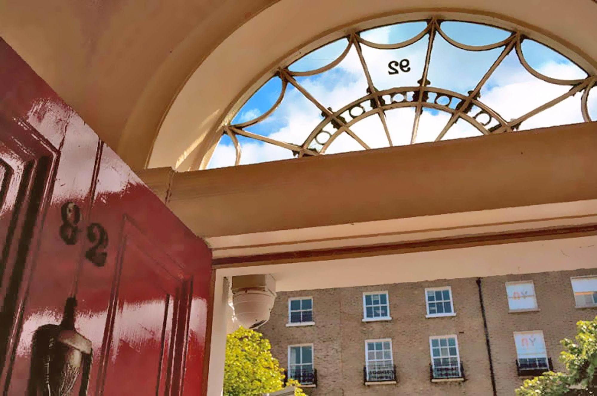 Baggot Court Townhouse Ξενοδοχείο Δουβλίνο Εξωτερικό φωτογραφία